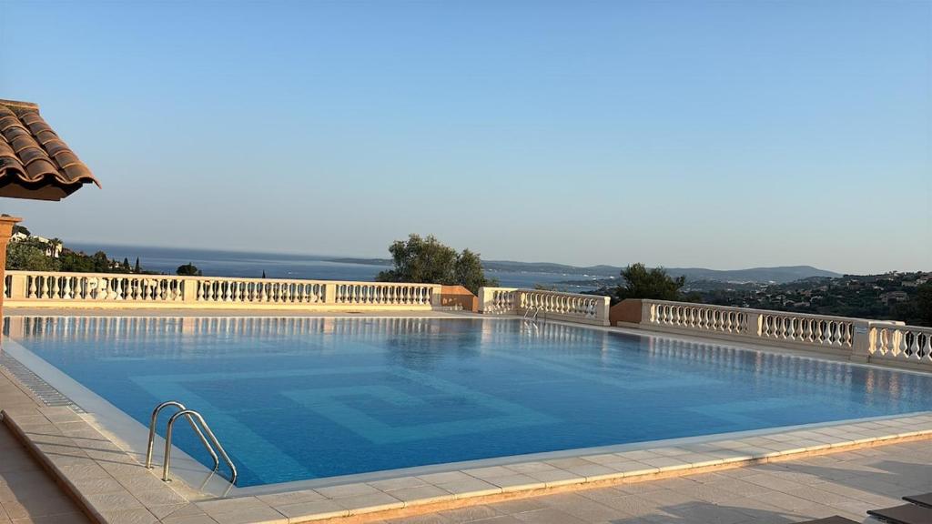 2-Bedroom Golf Duplex in St Tropez - 1