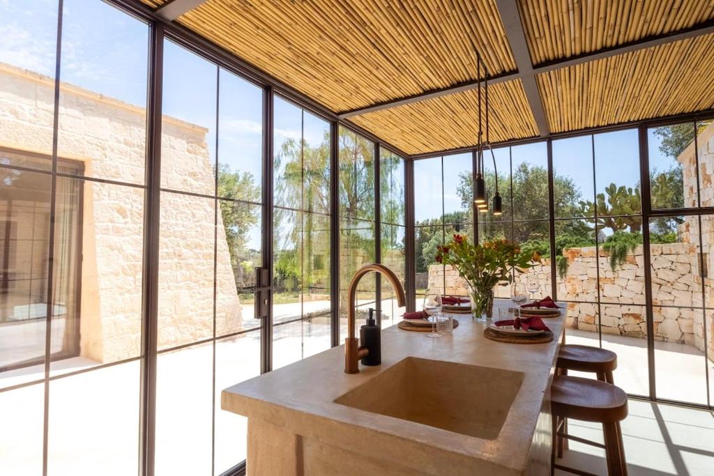 Exclusive Lamia nestled among the olive trees - 5