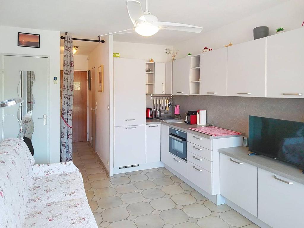 Charmant Studio avec Piscine, Tennis, Parking et Accès Direct Plage - Bormes-les-Mimosas - FR-1-610-30 - 5