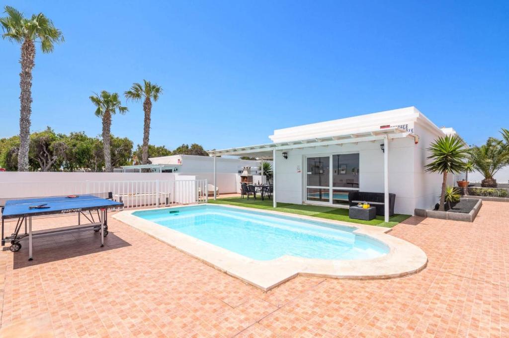 Villa Amapola Mar by Villa Plus - 1