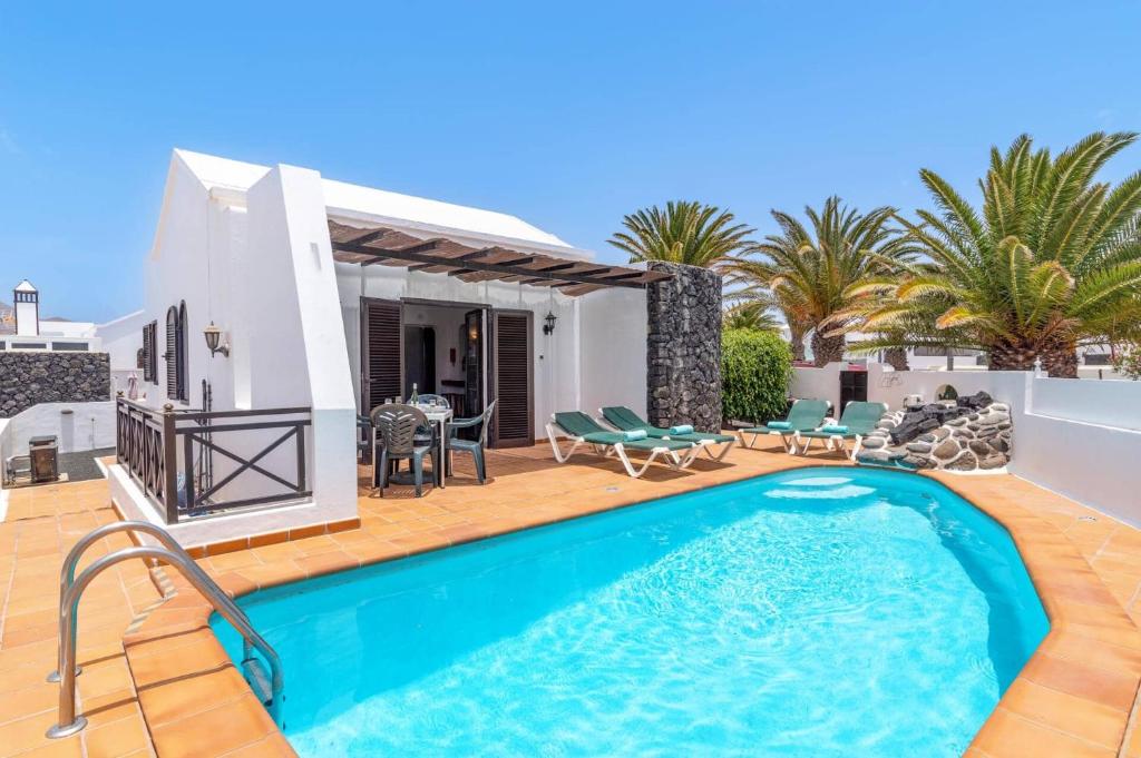Villa Elena Sol by Villa Plus - 1