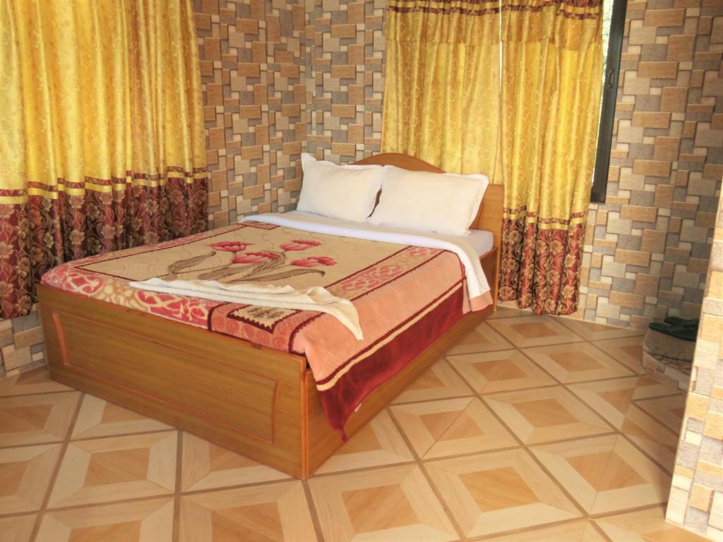 Single Room with Balcony