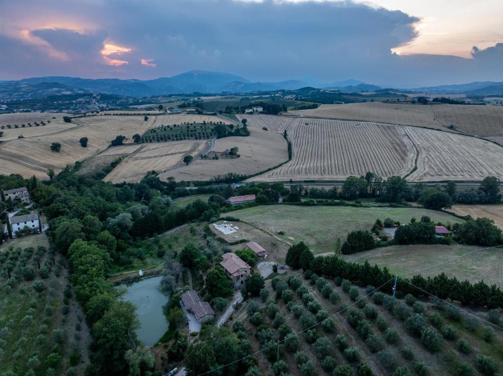 Il Giuncheto Apartments, Pool, Umbrian Countryside - 2