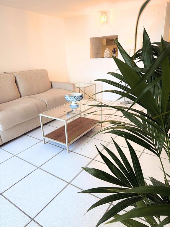 The Six Ortigia Residences - 4