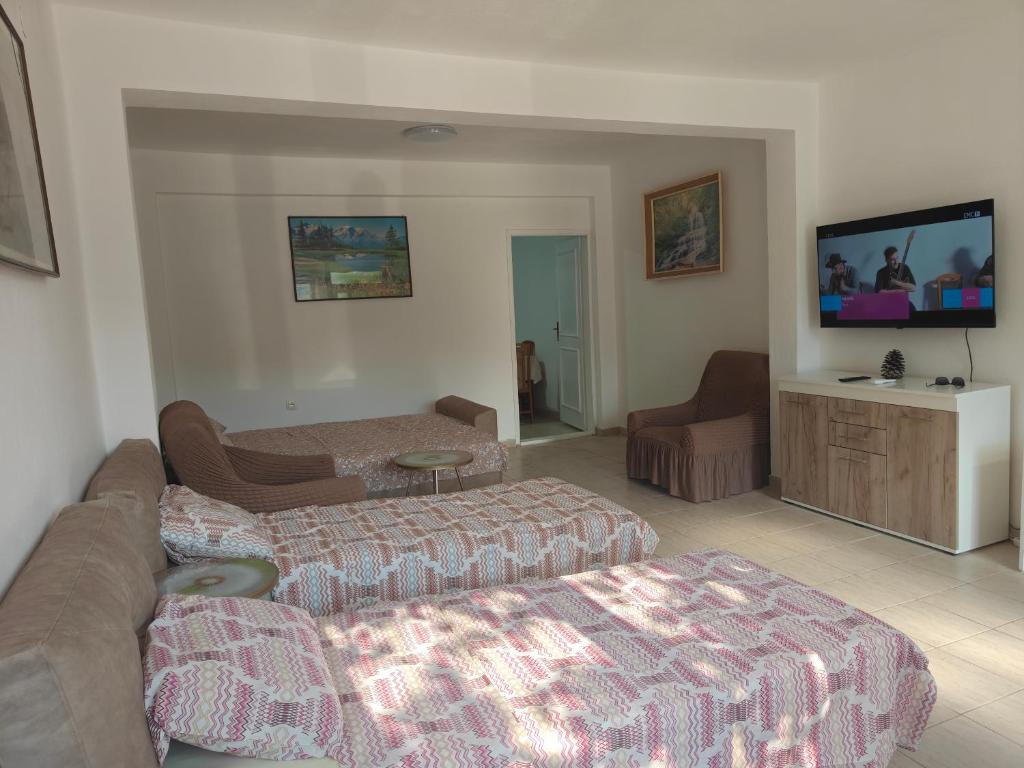 Apartment Zest - 2