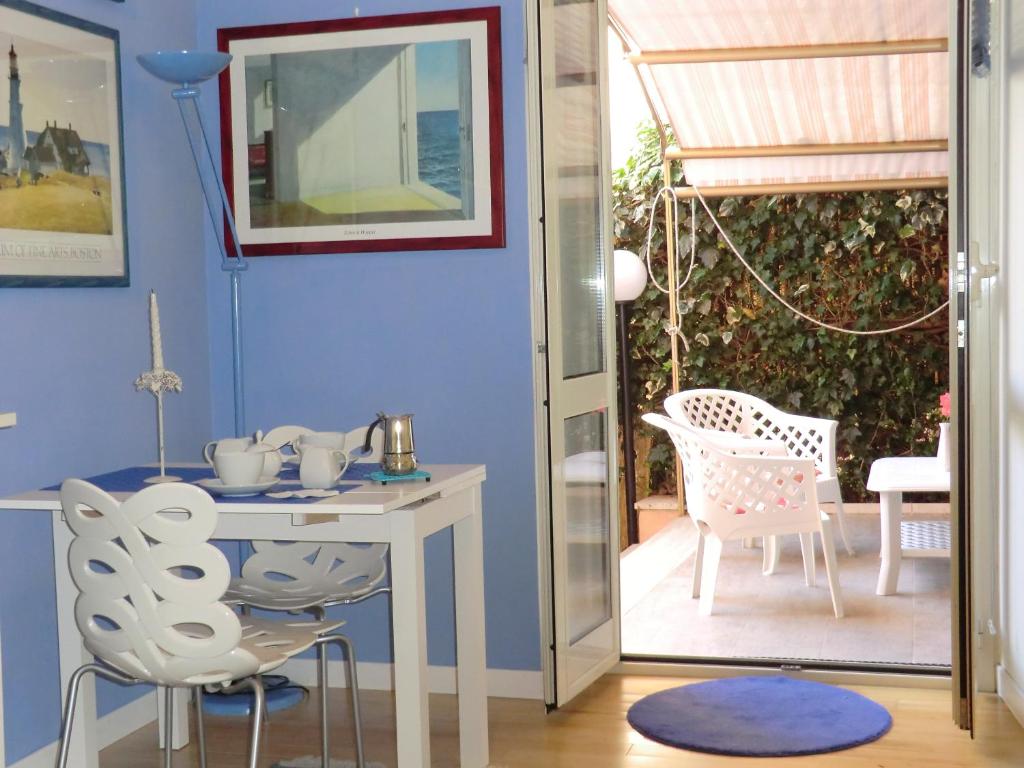 Shared lounge/TV area, Il Giardino di Alisa in Tivoli