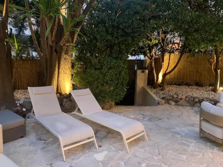Villa Design Centre, Garden Pool, Beach 5 min away - 5