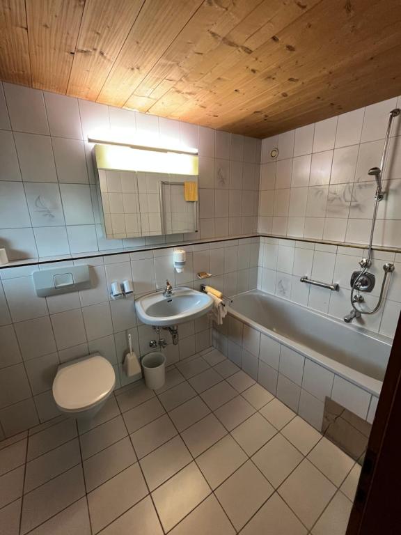 Bergsteiger-Zimmer Pension Obermair - 4