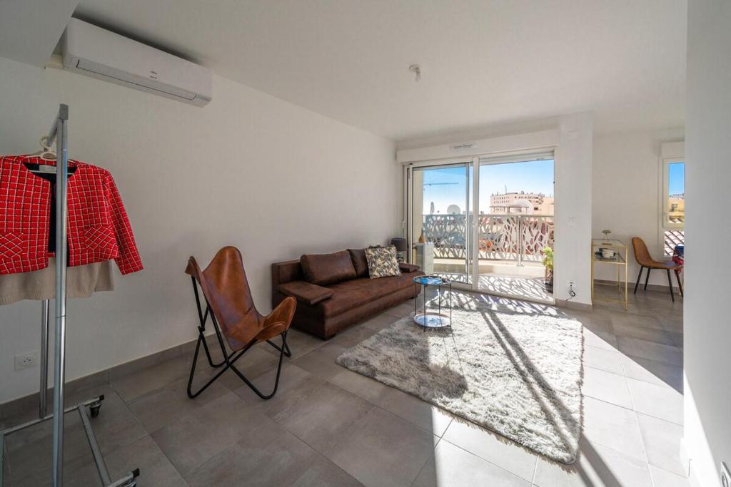 Bright Studio Monaco View - 2