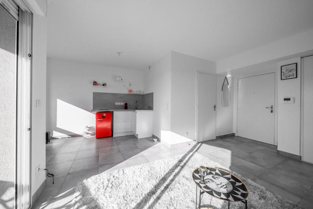 Bright Studio Monaco View - 3