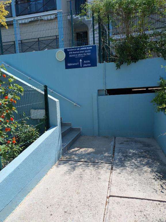 Studio terrasse avec piscine à 10 min de la plage - 3