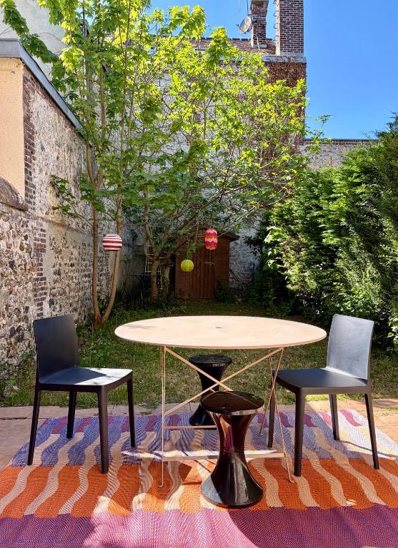 Loft de charme avec jardin privé et parking, à 5 min du Vieux-bassin - 5