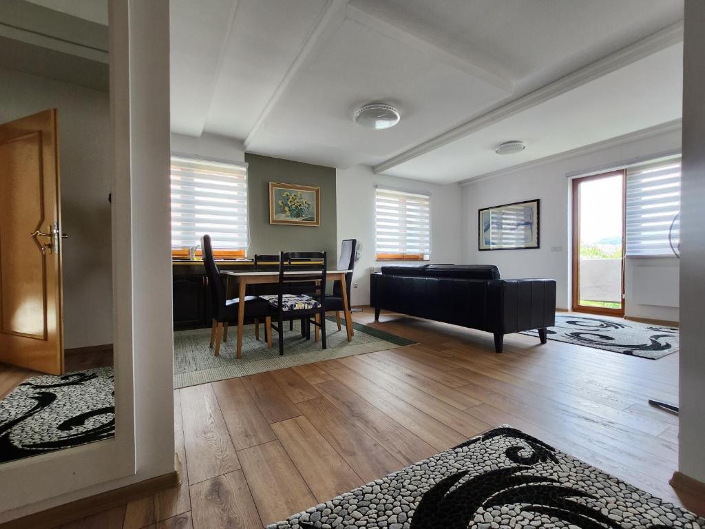 Lux Aeterna Apartments & Rooms - 1