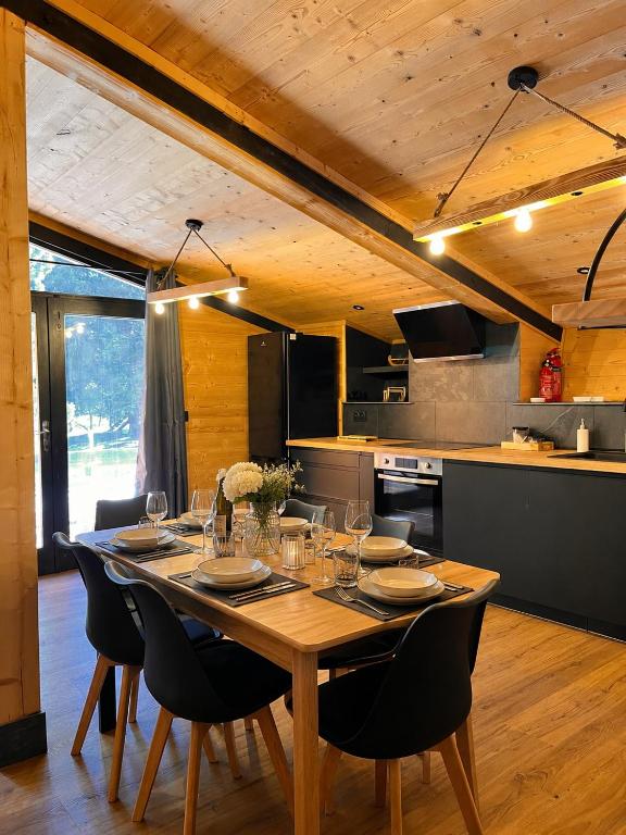 Chalet l'Epicéa T3 sous les pins à 5 min à pied des pistes et commerces - 2
