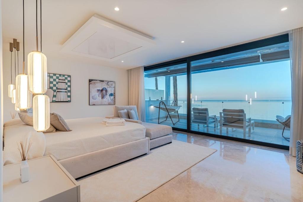 Villa Riviera, Luxury, pool, jacuzzi, cinema & gym - 5