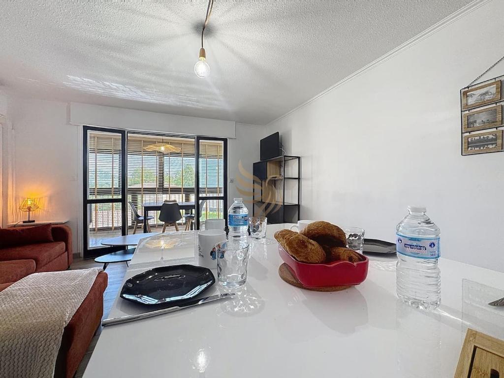 Studio 4pers-Terrace-clim-wifi-parking - 2
