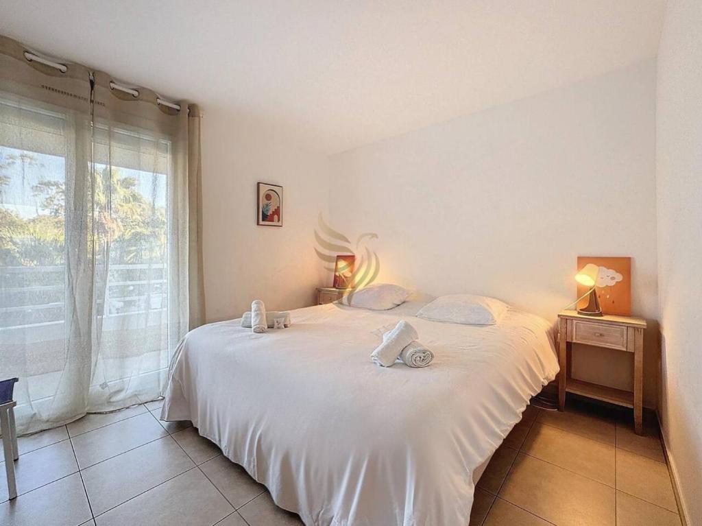 Apart 4 p, sea view, terraces, swimming pool, A/C - 4