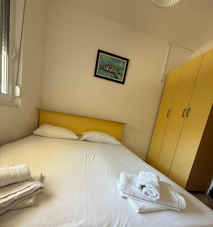 Apartman sa dve spavace sobe, prizemlje, Popović - 2
