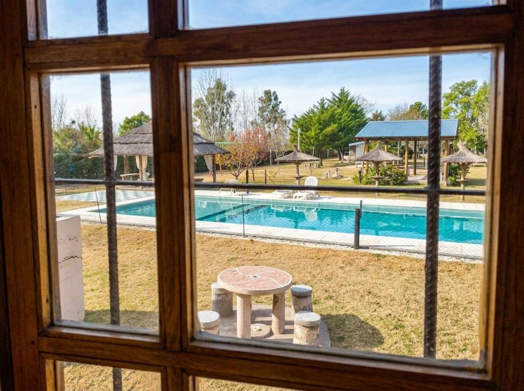 Cabañas Familiares con piscina, parque y juegos - 2