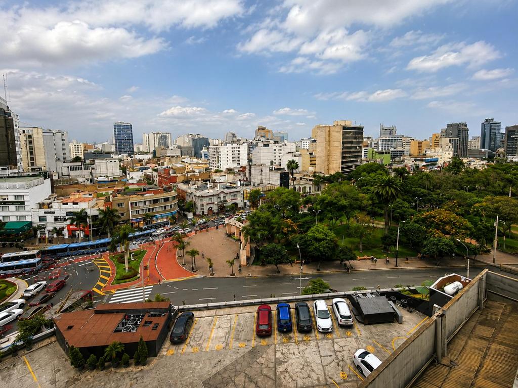 Kennedy Park Apartment Miraflores - 4