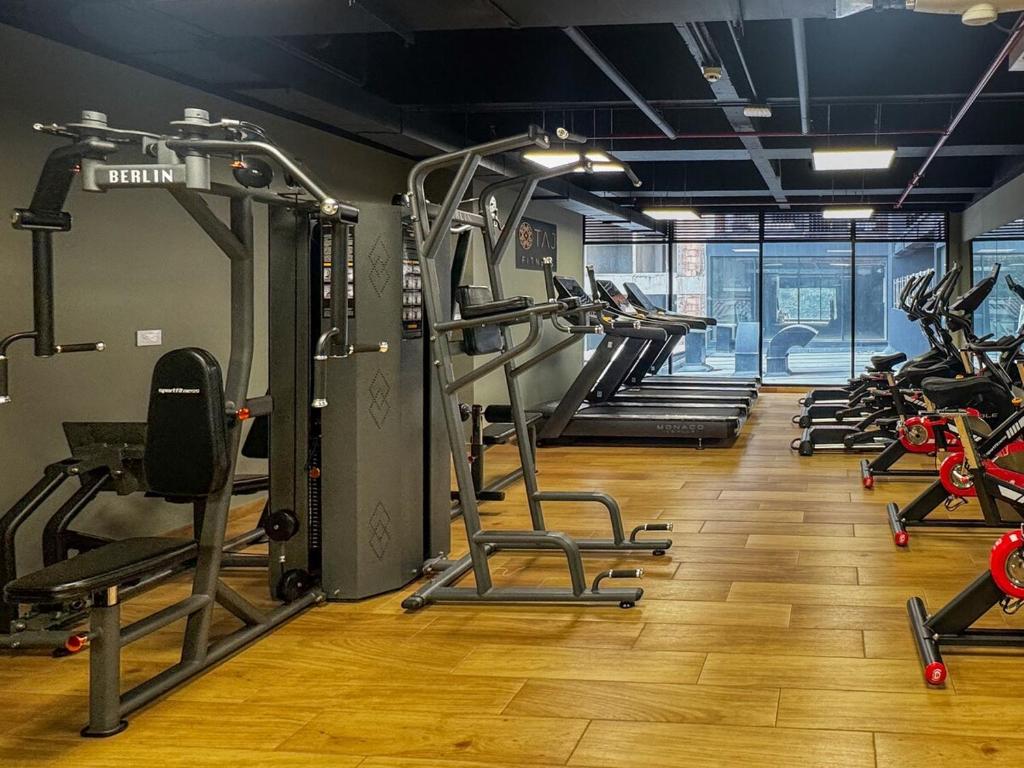 Apartamento de Lujo con Alexa, Jacuzzi y Rooftop - 4