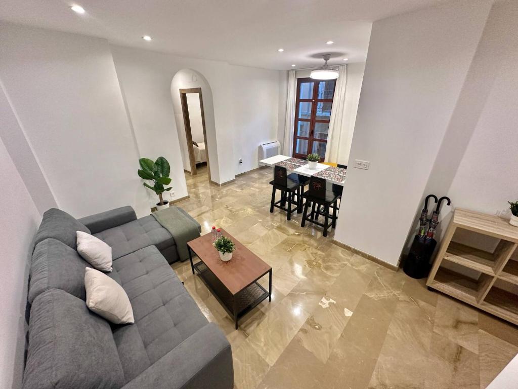 Apartamento de dos dormitorios en Plaza Nueva - 2