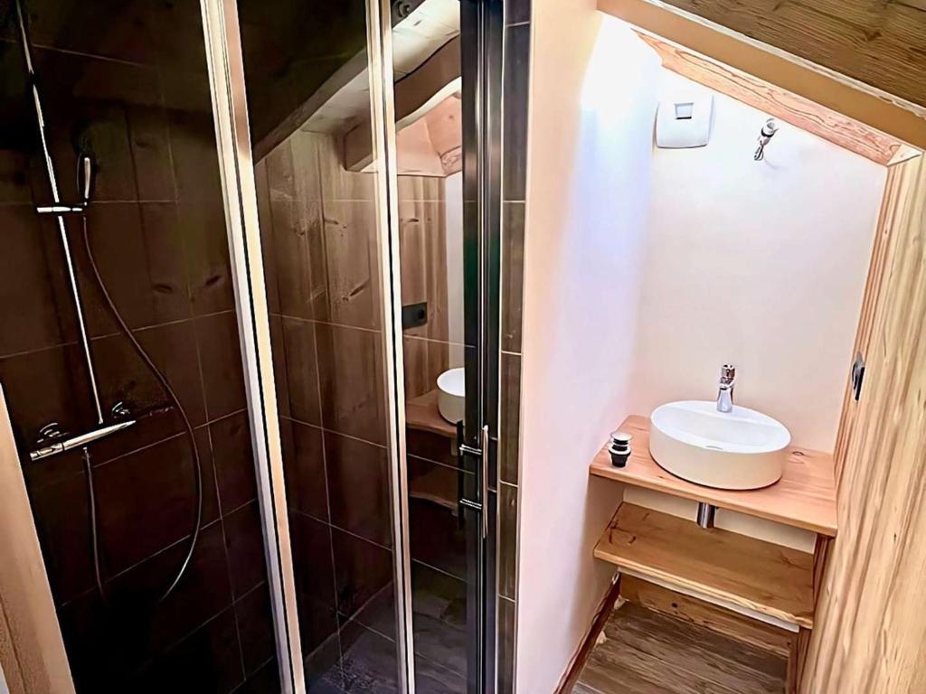 Chalet accueillant au cœur du village - 10 pers. - FR-1-886-65 - 3