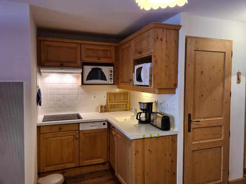 Appartement confortable pour 4 pers. - Proche pistes - FR-1-886-26 - 2