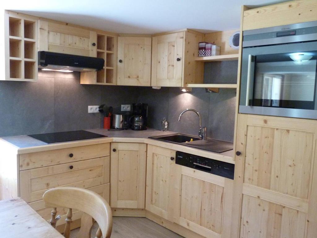 Appartement, terrasse - 6 pers. - FR-1-886-64 - 3