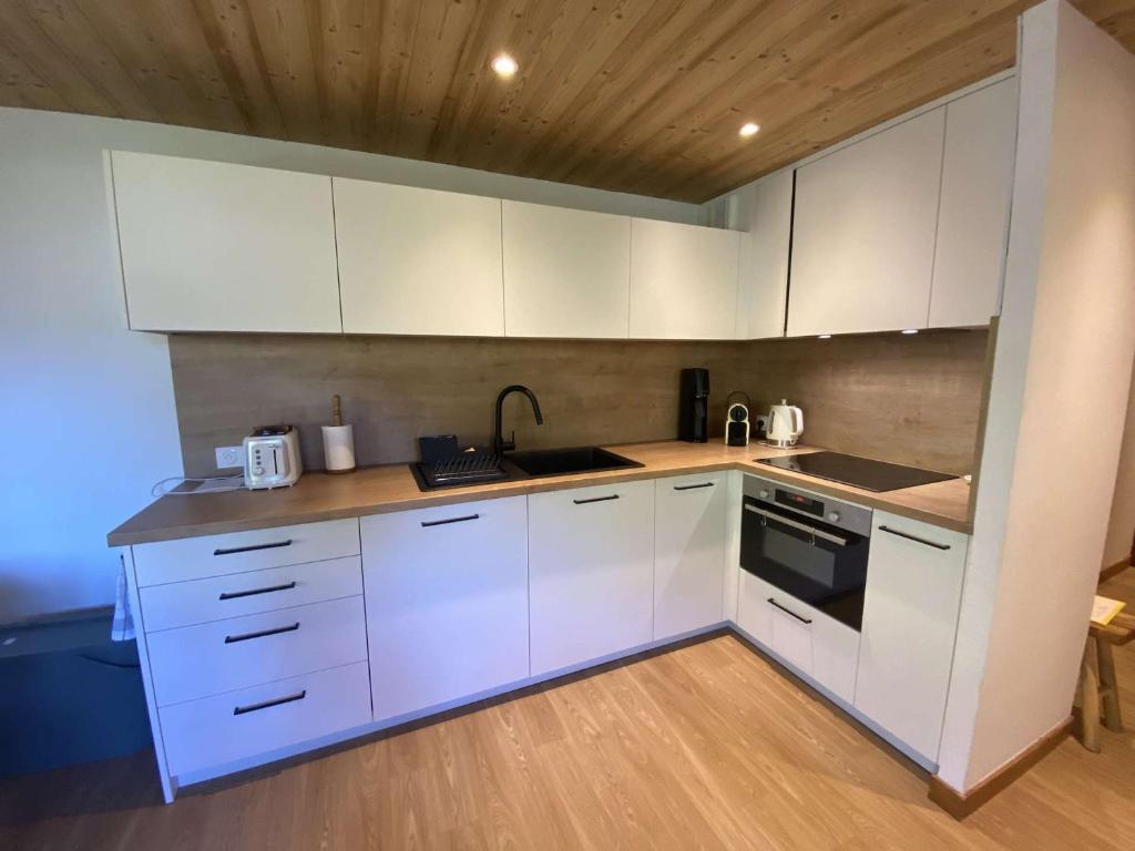 Appartement accueillant, vue village - 6 pers. - FR-1-886-33 - 3