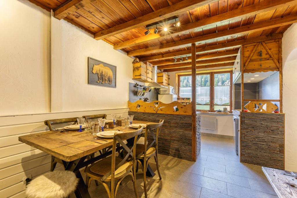 Maisonnette Argentée Near Grands Montets: Garden + Mont Blanc - Happy Rentals - 3