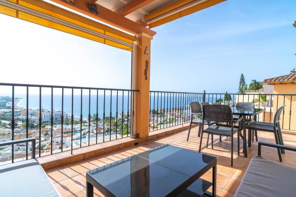 Villa Punta Lara 15 - Private Pool & Sea Views, Nerja - 3