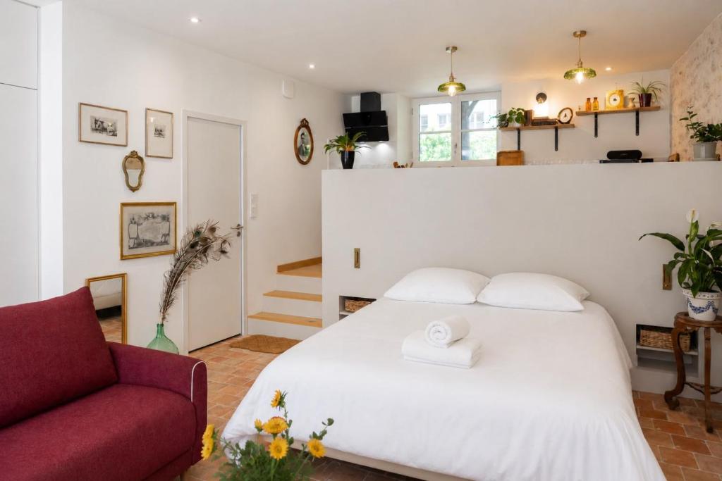 L'Écurie de Jeanne - Appartement avec PARKING et TERRASSE en plein cœur d'Orléans - 1