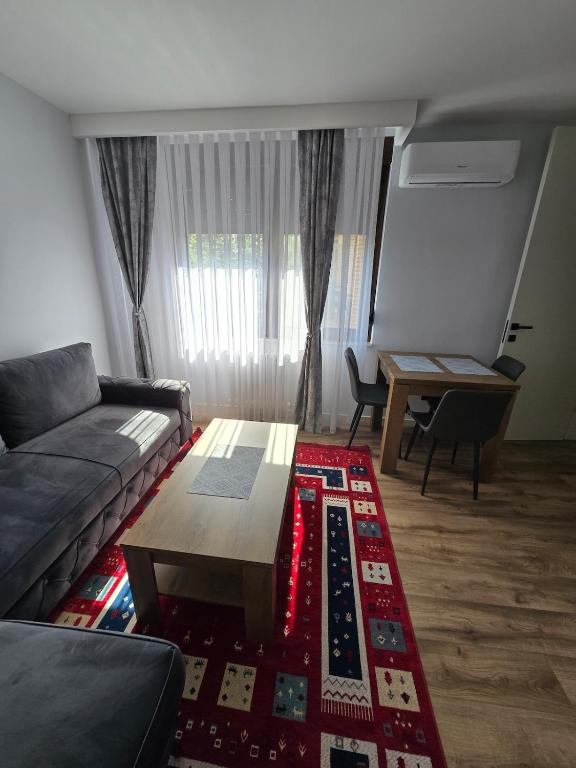 Urban Dvor - Apt 1 - 1