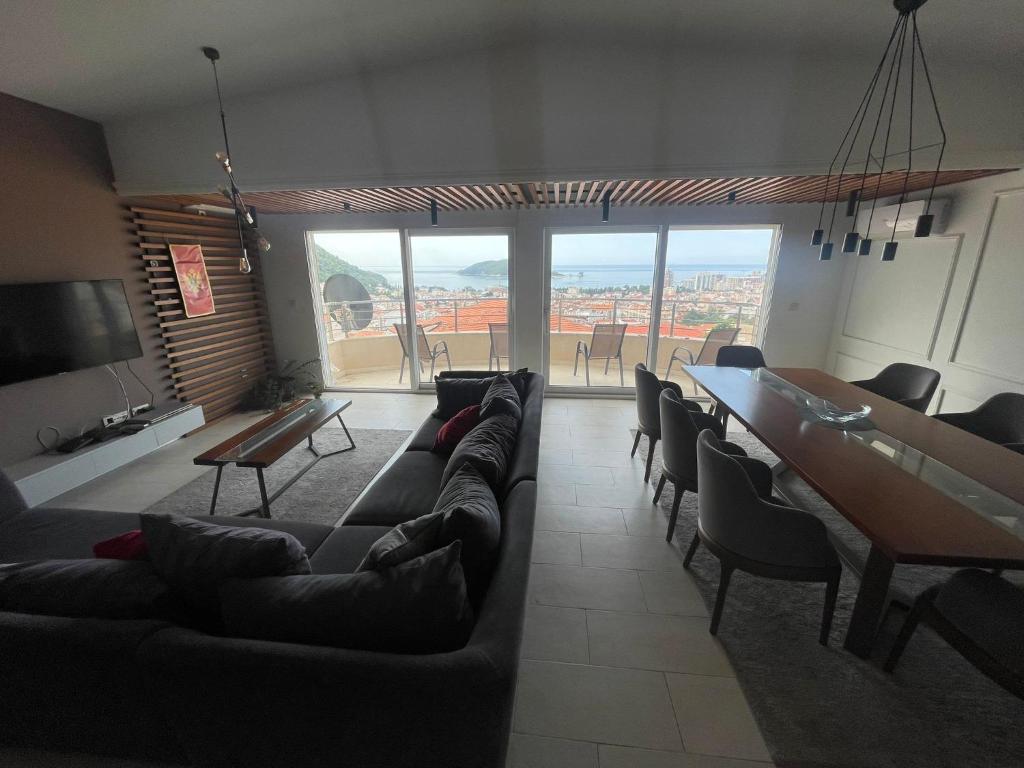Penthouse Budva - 2