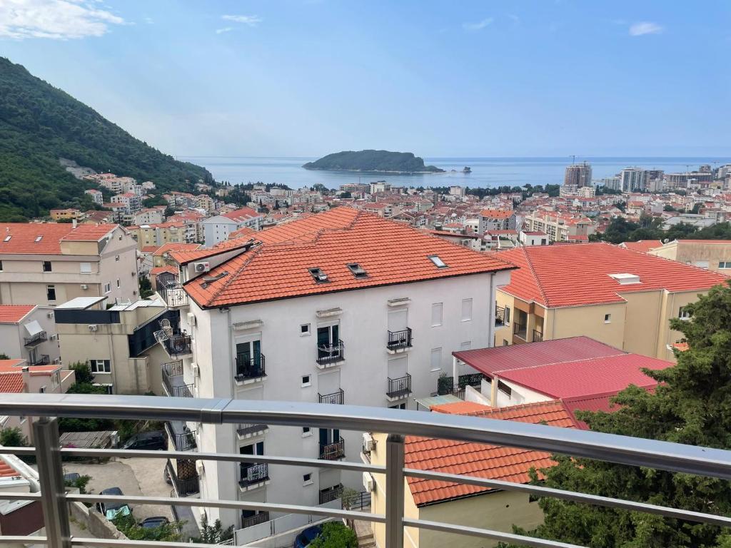 Penthouse Budva - 4