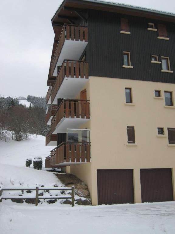 Appartement au pied des pistes, avec vue sur la montagne - 2