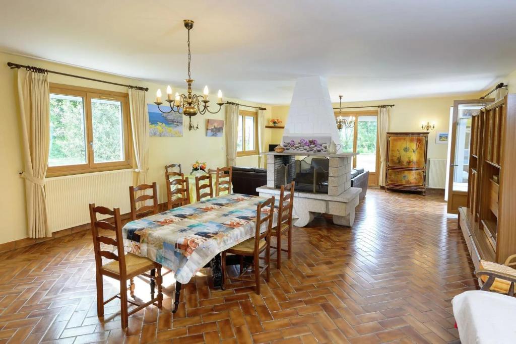 Villa spacieuse à Concarneau avec piscine privée - 2