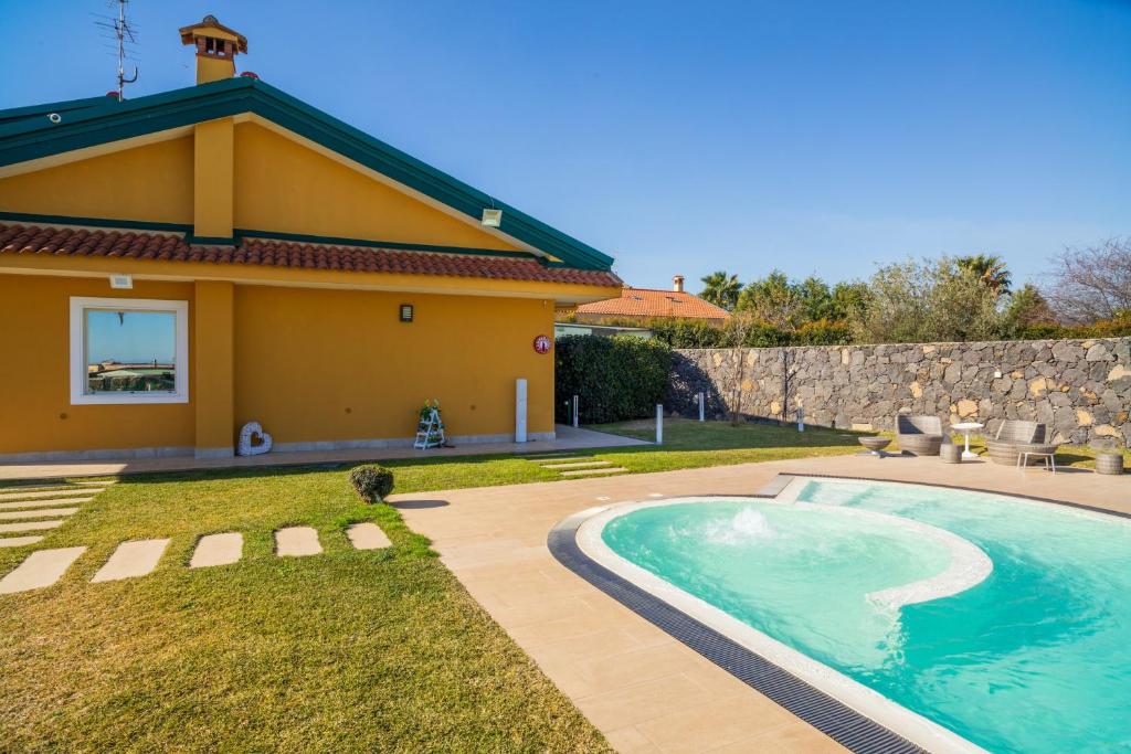 Bright apartment in Acireale, 60 sqm with shared pool - 3