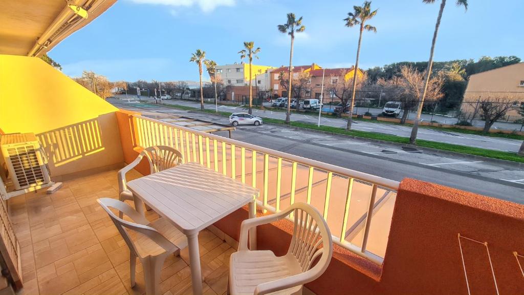 Studio confortable à Hyères 22 m² + Terrasse C - 2