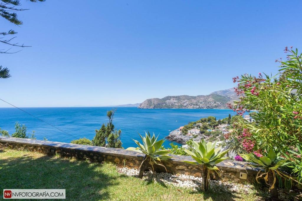 Sunny Villa with Private Pool in Almuñécar - 2
