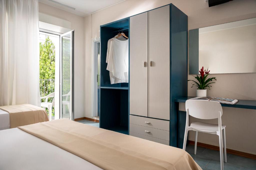 Hotel Falco - 4