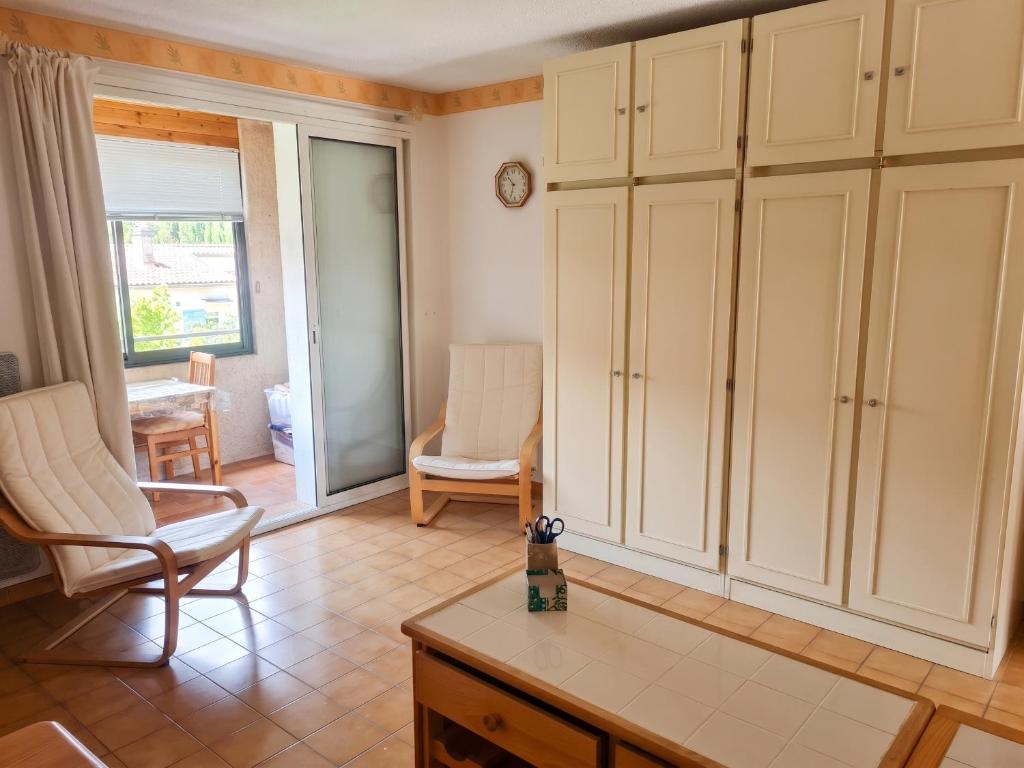 Studio douillet à Gréoux-les-Bains - 30 m² - Terrasse - 3