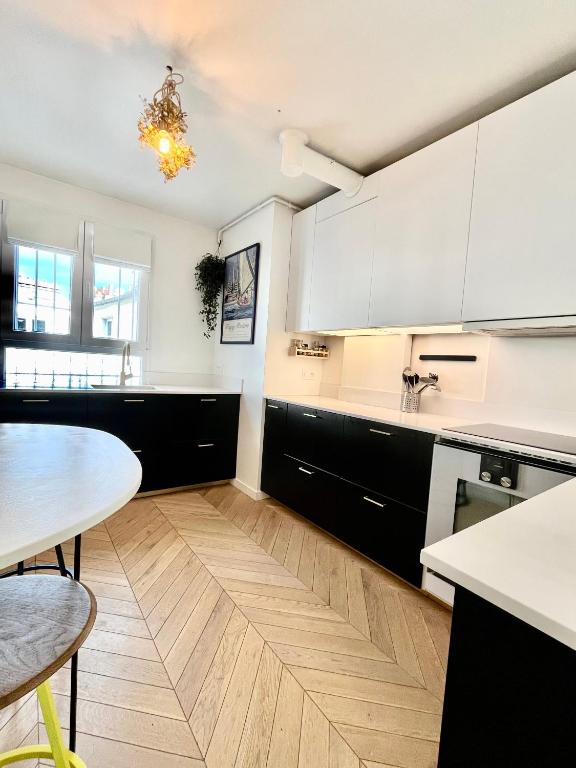 Appartement cosy à Paris 130 m² avec projecteur ! - 3