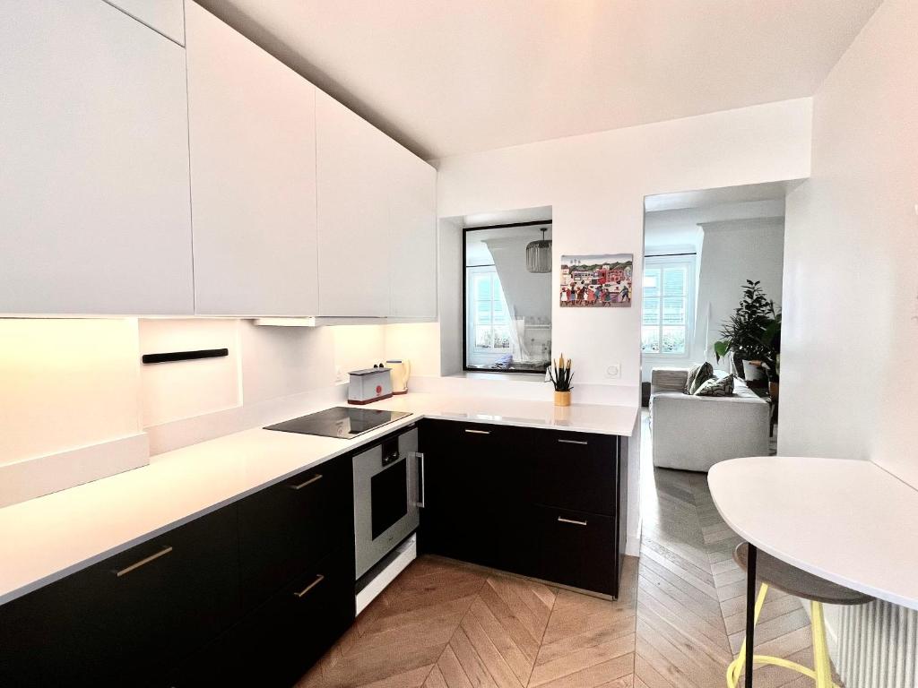 Appartement cosy à Paris 130 m² avec projecteur ! - 5