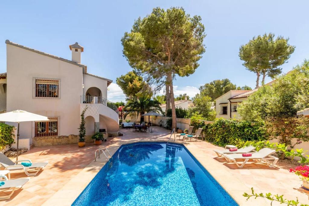 Charming Villa in Teulada with Private Pool - 3