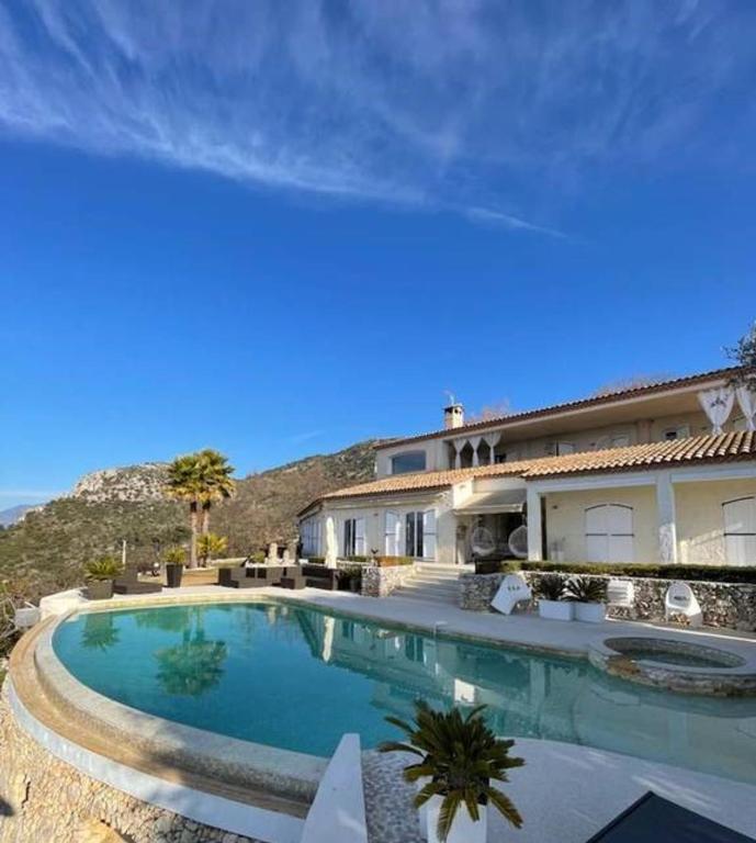 Maison charmante à Aspremont avec piscine privative - 2
