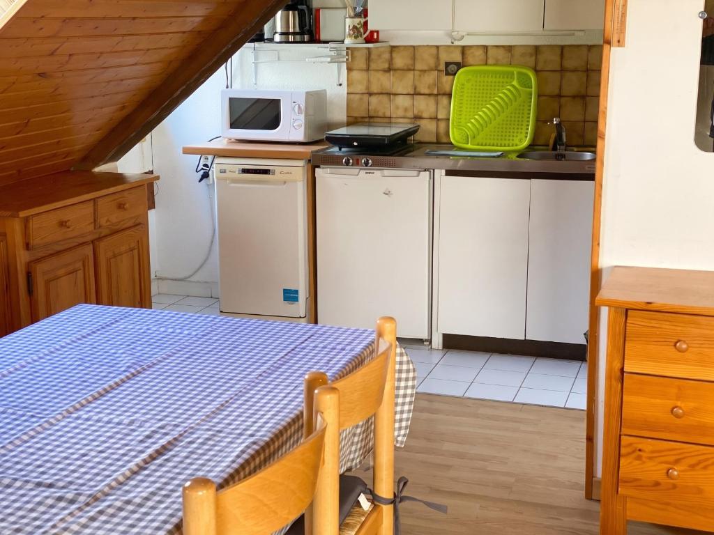 Appartement confortable à Bagnères-de-Luchon - Vue montagne - 3