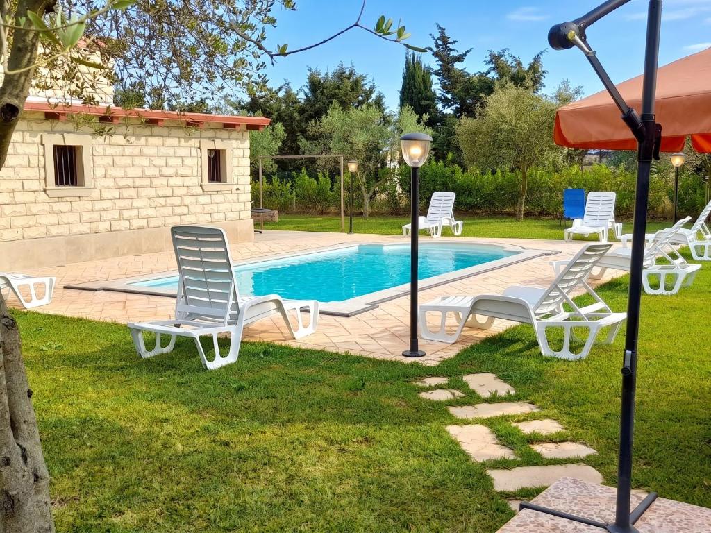 Charming Villa in Noto with Private Pool - 3