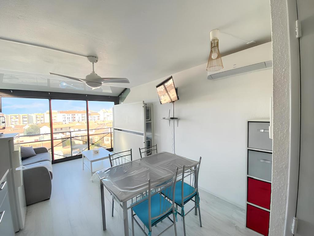Appartement moderne au Grau-du-Roi de 32 m² avec piscine partagée - 3